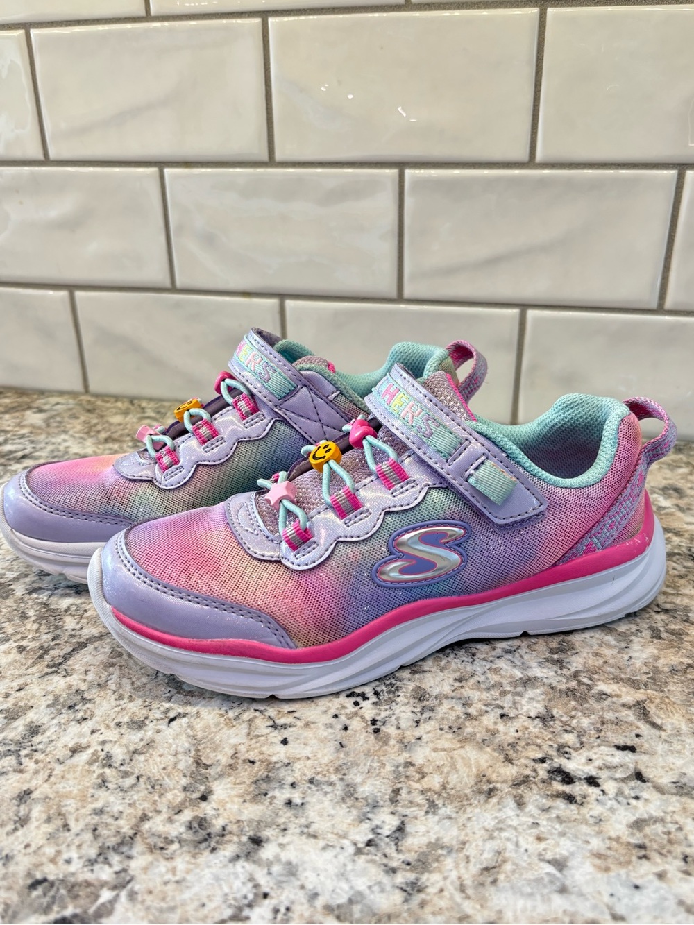Skechers Girls Pink Purple Aqua Sneakers w/ Charms Size 1.5